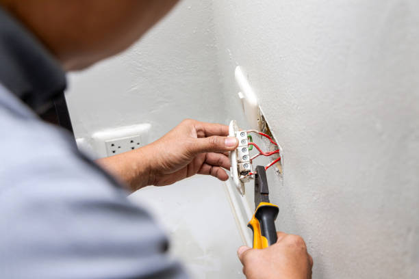 Best Affordable Emergency Electrician  in Hebron, PA